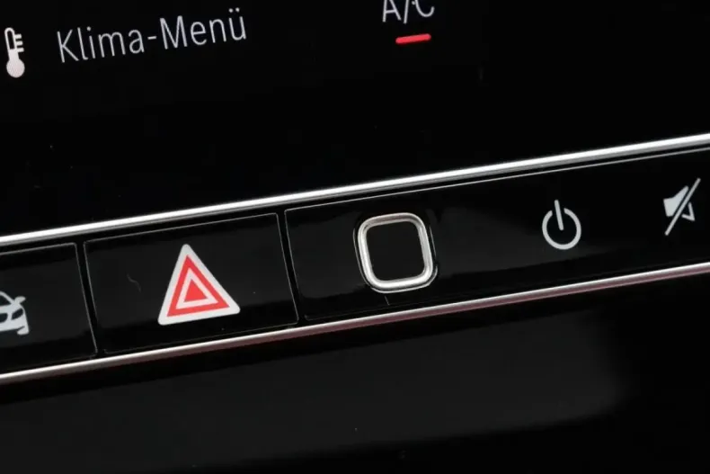 Mercedes-Benz CLE 300 din 2024 cu 4.214 km - oferta MER159519 - foto 14