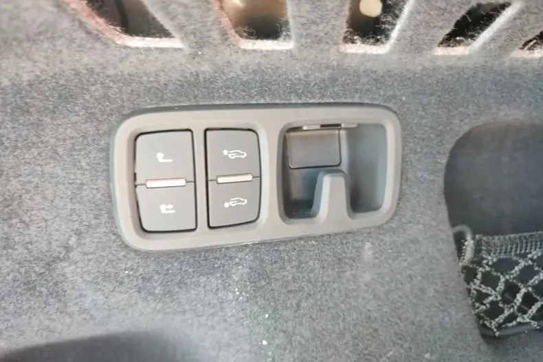 Audi SQ8 din 2024 cu 39.876 km - oferta AUD159521 - foto 21