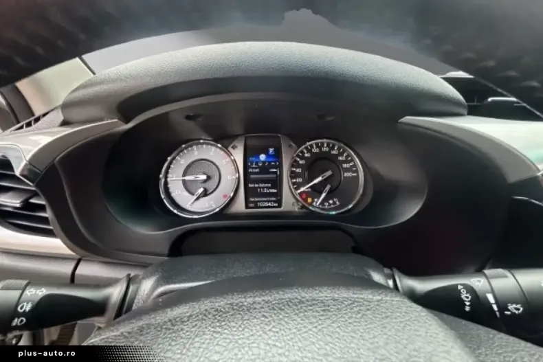 Toyota Hilux din 2022 cu 102.642 km - oferta TOY159523 - foto 13