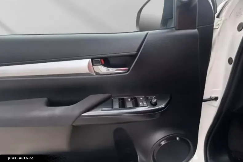 Toyota Hilux din 2022 cu 102.642 km - oferta TOY159523 - foto 20