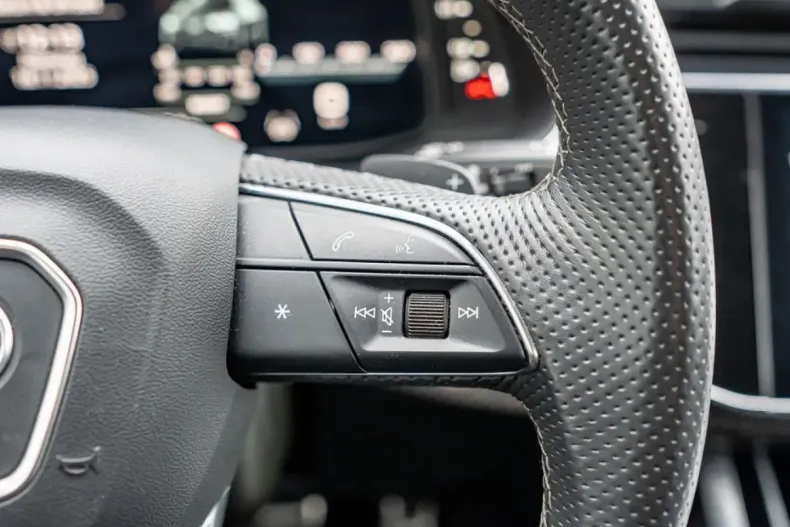 Audi SQ8 din 2023 cu 53.726 km - oferta AUD159524 - foto 14