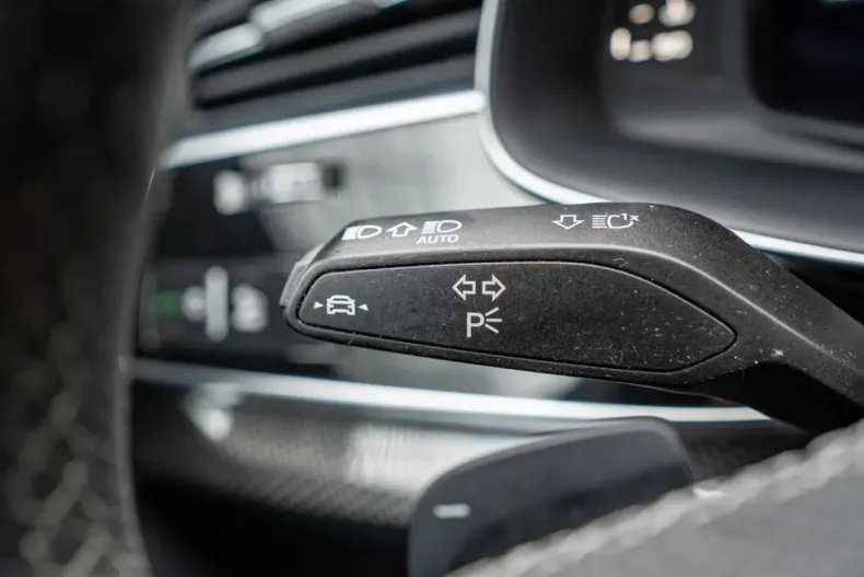 Audi SQ8 din 2023 cu 53.726 km - oferta AUD159524 - foto 15