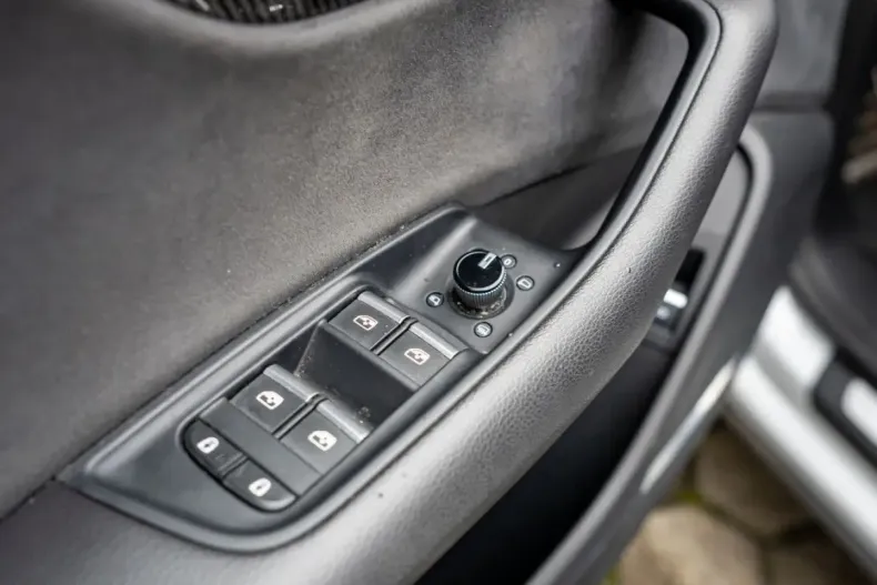 Audi SQ8 din 2023 cu 53.726 km - oferta AUD159524 - foto 20