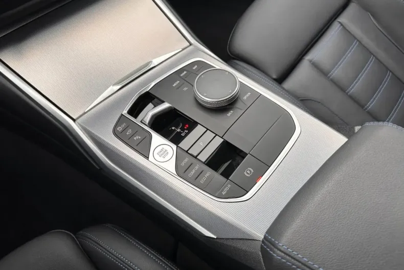 BMW 320 din 2024 cu 49.763 km - oferta BMW159532 - foto 22