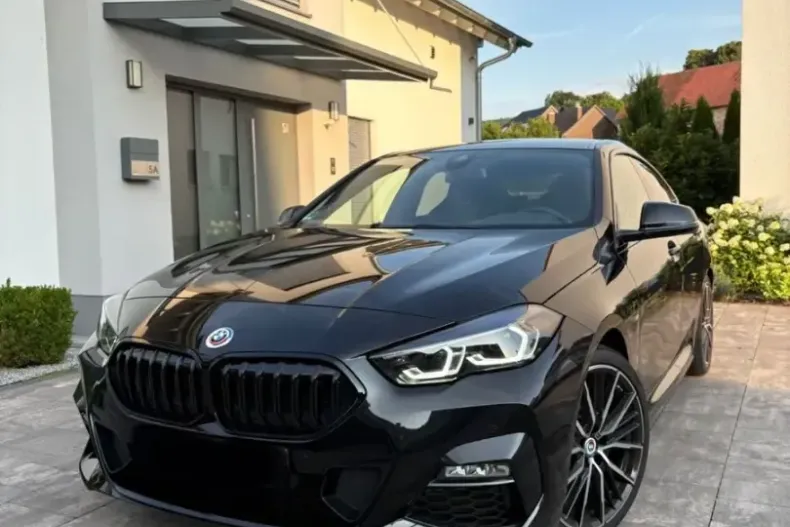 BMW 220 din 2023 cu 9.980 km - oferta BMW159533 - foto 1