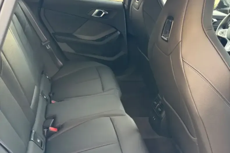 BMW 220 din 2023 cu 9.980 km - oferta BMW159533 - foto 10