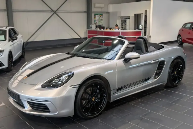 Porsche Boxster din 2023 cu 71.000 km - oferta POR159535 - foto 1