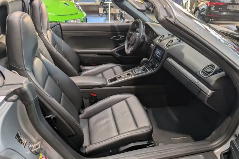 Porsche Boxster din 2023 cu 71.000 km - oferta POR159535 - foto 11