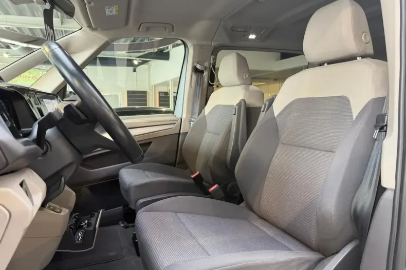 Volkswagen T7 Multivan din 2022 cu 45.000 km - oferta VOL159540 - foto 11