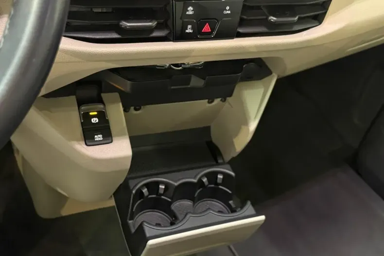 Volkswagen T7 Multivan din 2022 cu 45.000 km - oferta VOL159540 - foto 18