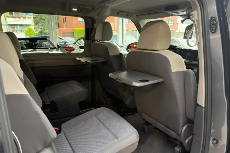 Volkswagen T7 Multivan din 2022 cu 45.000 km - oferta VOL159540 - foto 22