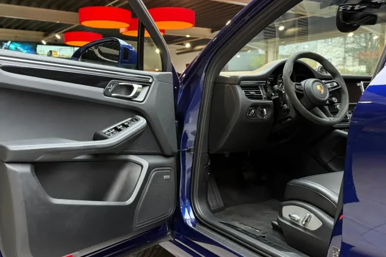 Porsche Macan din 2022 cu 22.000 km - oferta POR159543 - foto 11