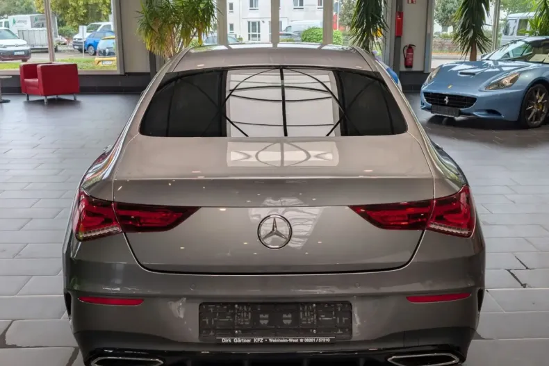 Mercedes-Benz CLA 220 din 2022 cu 35.000 km - oferta MER159544 - foto 4