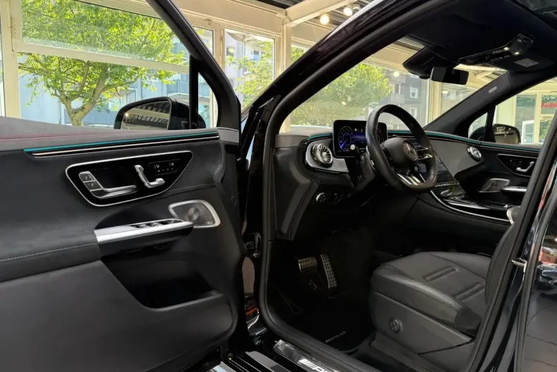 Mercedes-Benz EQE SUV din 2024 cu 17.613 km - oferta MER159546 - foto 9