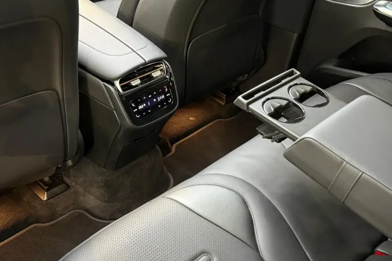 Mercedes-Benz EQE SUV din 2024 cu 17.613 km - oferta MER159546 - foto 30