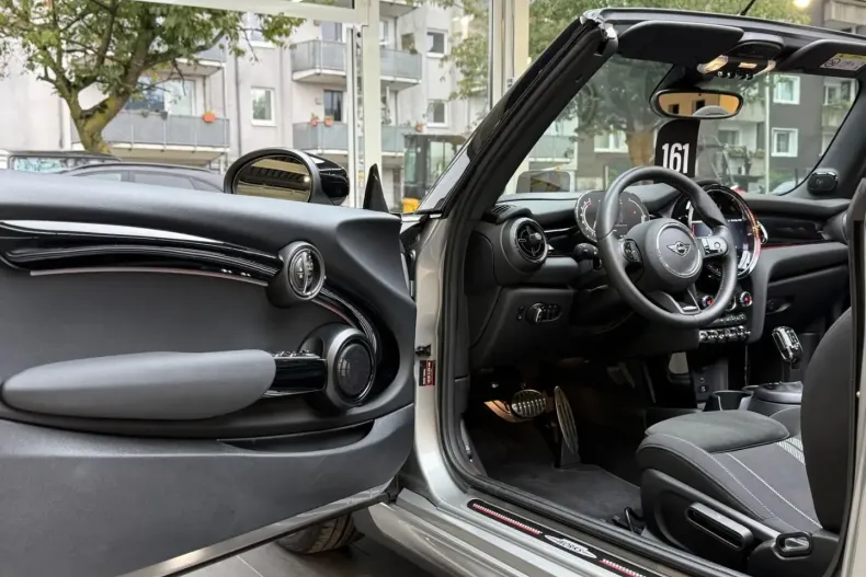 MINI Cooper din 2023 cu 6.600 km - oferta MIN159550 - foto 14