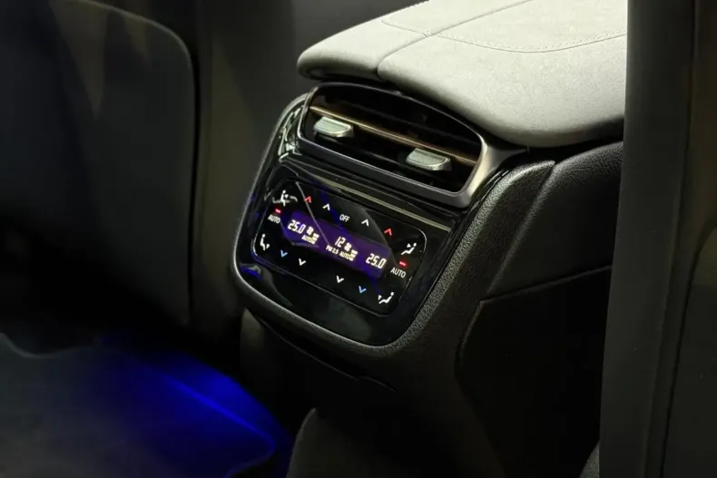 Mercedes-Benz EQS din 2022 cu 63.000 km - oferta MER159551 - foto 25