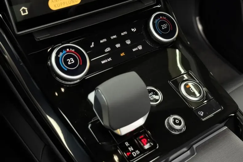 Land Rover Range Rover Sport din 2024 cu 2.800 km - oferta LAN159554 - foto 20