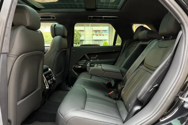 Land Rover Range Rover Sport din 2024 cu 2.800 km - oferta LAN159554 - foto 29