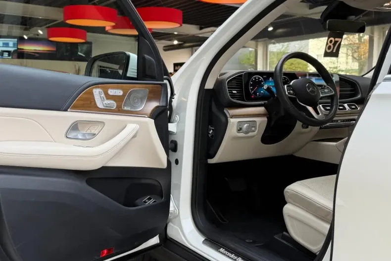 Mercedes-Benz GLE 350 din 2022 cu 53.000 km - oferta MER159557 - foto 11