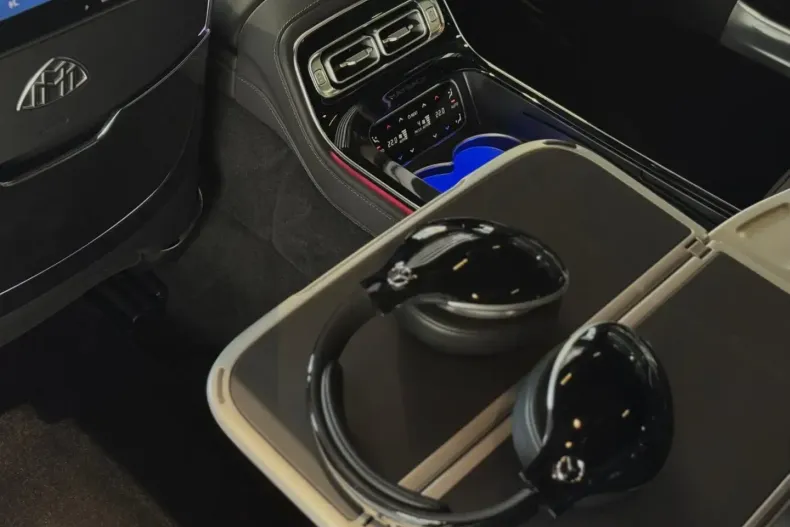 Mercedes-Benz S 580 din 2023 cu 13.557 km - oferta MER159558 - foto 28