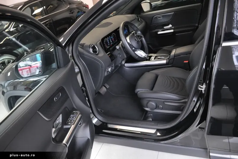 Mercedes-Benz GLA 220 din 2025 cu 8.936 km - oferta MER159562 - foto 7