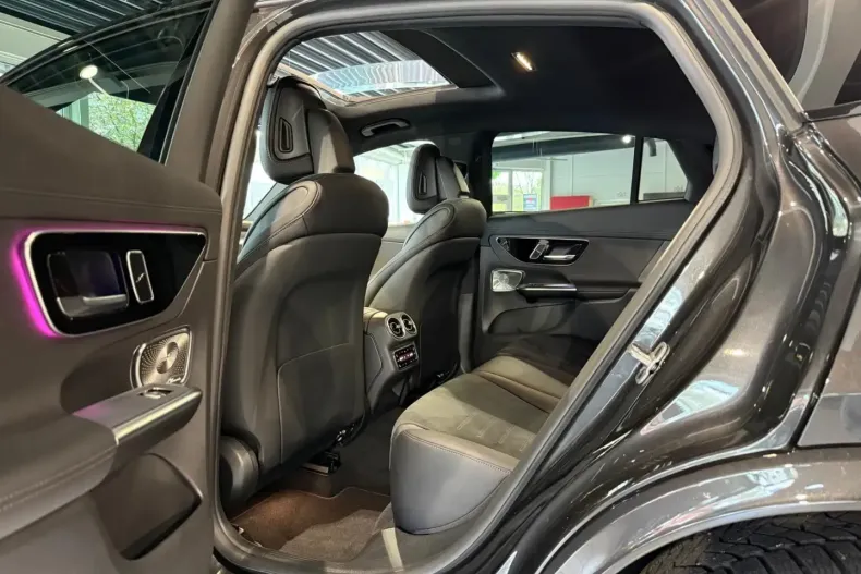 Mercedes-Benz GLC 300 din 2024 cu 14.400 km - oferta MER159566 - foto 22