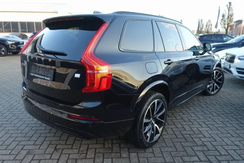 Volvo XC90 din 2022 cu 38.800 km - oferta VOL159569 - foto 2