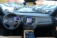 Volvo XC90 din 2022 cu 38.800 km - oferta VOL159569 - foto 13