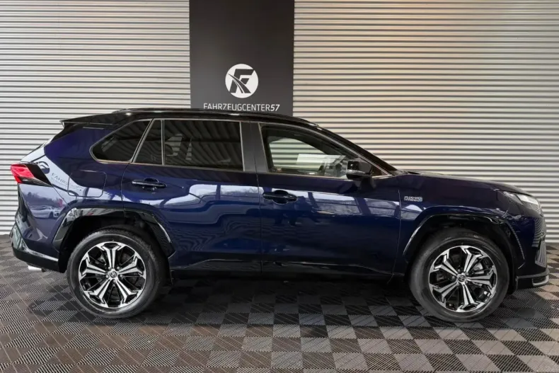 Toyota RAV4 din 2024 cu 3.035 km - oferta TOY159575 - foto 6