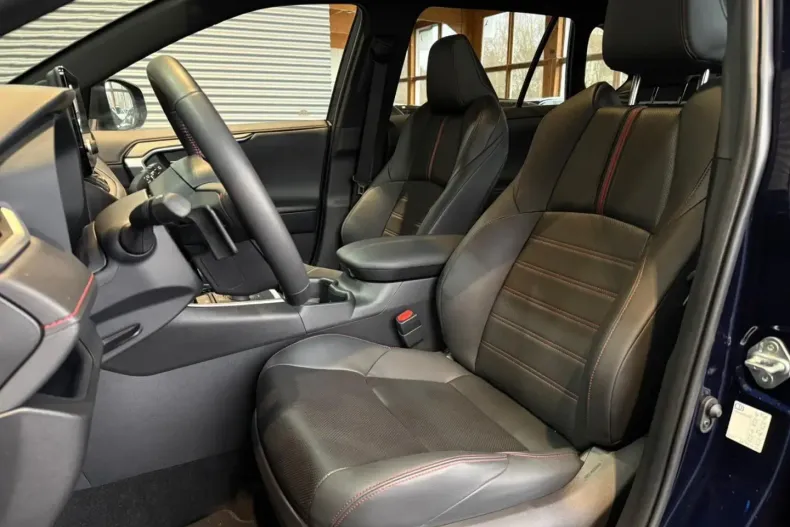 Toyota RAV4 din 2024 cu 3.035 km - oferta TOY159575 - foto 14