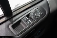 Ford Tourneo Custom din 2022 cu 67.216 km - oferta FOR159576 - foto 26