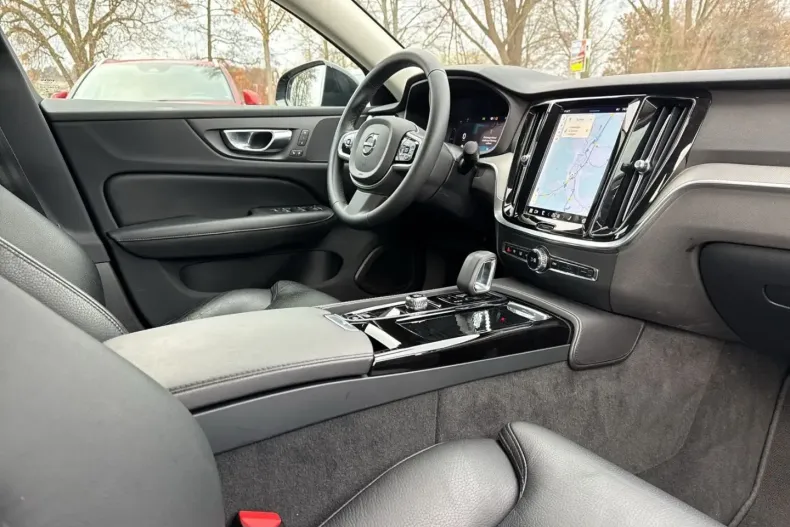 Volvo S60 din 2022 cu 27.430 km - oferta VOL159580 - foto 10