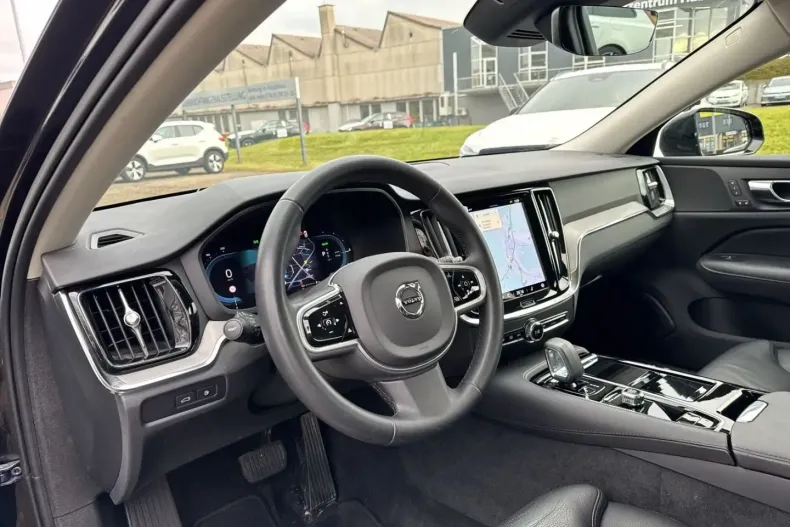 Volvo S60 din 2022 cu 27.430 km - oferta VOL159580 - foto 17