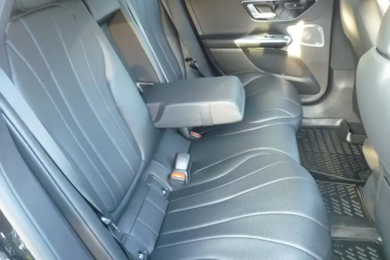 Mercedes-Benz EQE din 2022 cu 55.483 km - oferta MER159585 - foto 16