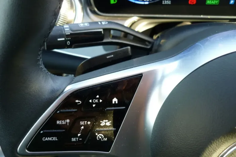 Mercedes-Benz EQE din 2022 cu 55.483 km - oferta MER159585 - foto 30