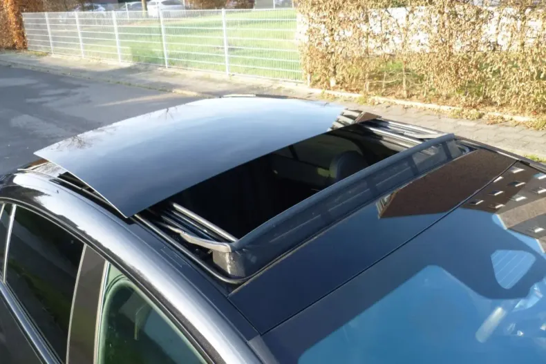 Mercedes-Benz EQE din 2022 cu 55.483 km - oferta MER159585 - foto 35