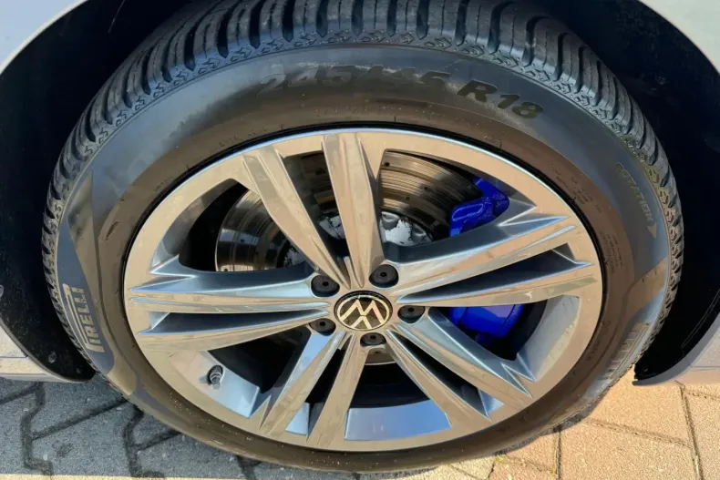 Volkswagen Arteon din 2023 cu 57.576 km - oferta VOL159586 - foto 16