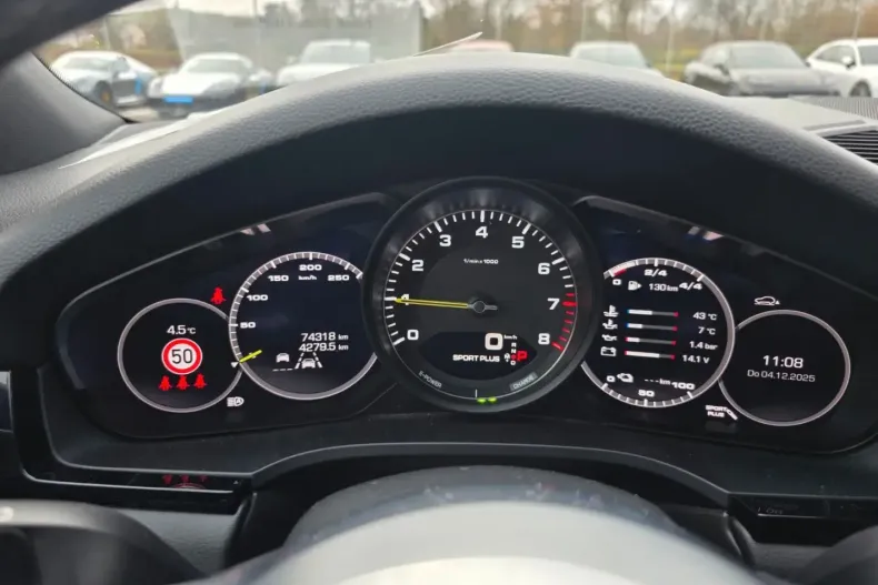 Porsche Cayenne din 2021 cu 74.000 km - oferta POR159589 - foto 12