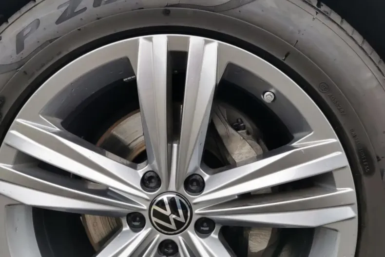 Volkswagen Touareg din 2021 cu 55.000 km - oferta VOL159607 - foto 9