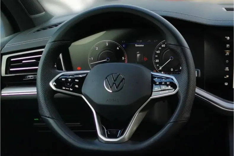 Volkswagen Touareg din 2021 cu 55.000 km - oferta VOL159607 - foto 16