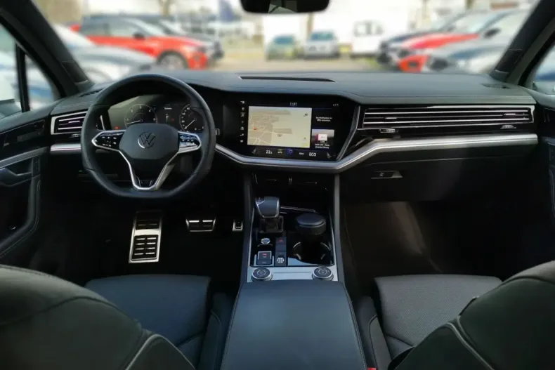 Volkswagen Touareg din 2021 cu 55.000 km - oferta VOL159607 - foto 20