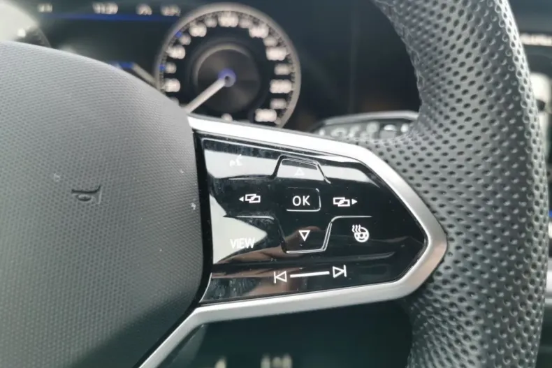 Volkswagen Touareg din 2021 cu 55.000 km - oferta VOL159607 - foto 30