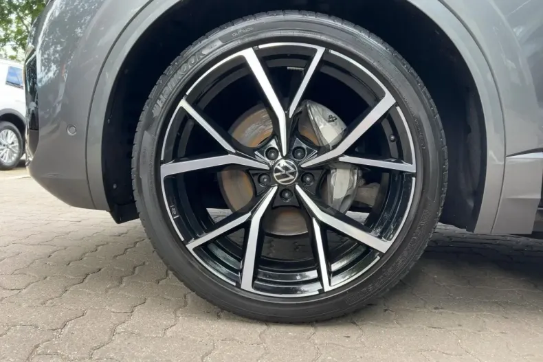 Volkswagen Touareg din 2021 cu 61.613 km - oferta VOL159608 - foto 11