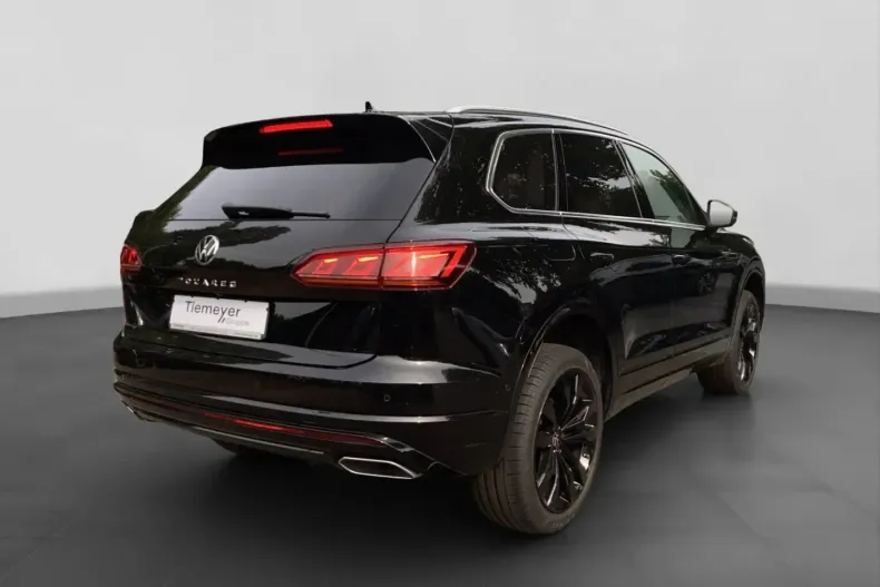 Volkswagen Touareg din 2023 cu 51.810 km - oferta VOL159609 - foto 2