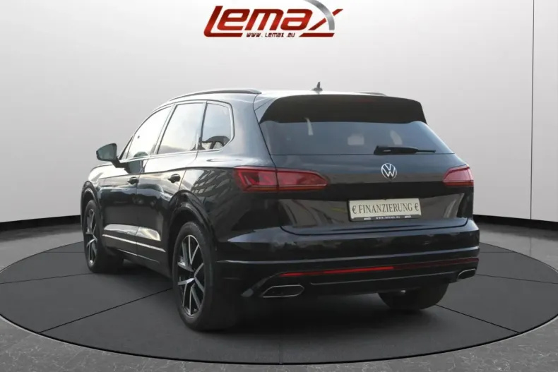 Volkswagen Touareg din 2021 cu 75.800 km - oferta VOL159610 - foto 4