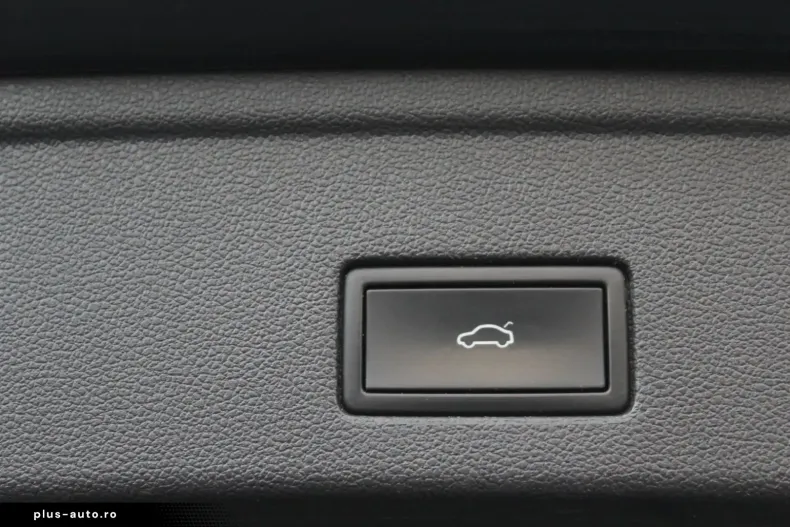 Volkswagen Touareg din 2021 cu 75.800 km - oferta VOL159610 - foto 8