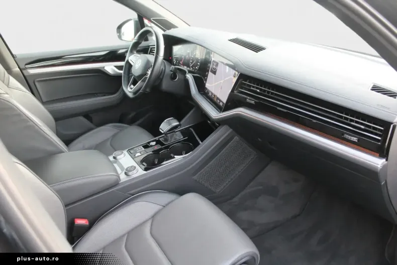 Volkswagen Touareg din 2021 cu 75.800 km - oferta VOL159610 - foto 10
