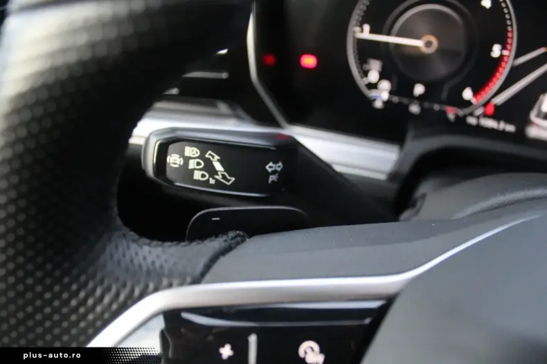 Volkswagen Touareg din 2021 cu 75.800 km - oferta VOL159610 - foto 21