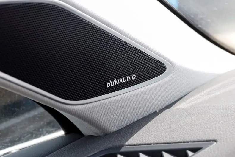 Volkswagen Touareg din 2022 cu 60.333 km - oferta VOL159611 - foto 11